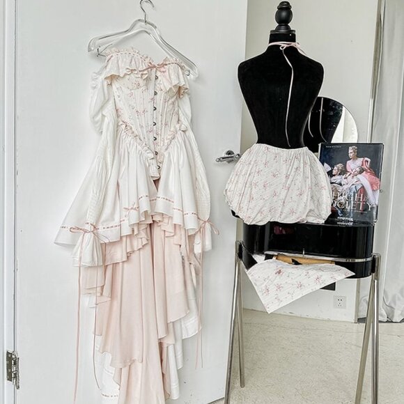 NWT White and Pink Floral Print Corset Top + Bloomers + Train Dress - Picture 5 of 9